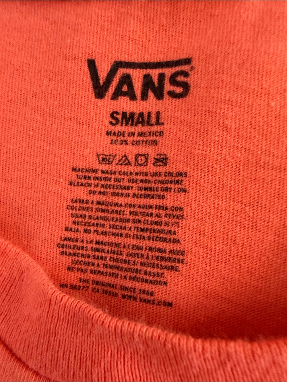 Vans Men's Coral-Orange Logo Short Sleeve Tee - Picture 4 of 4